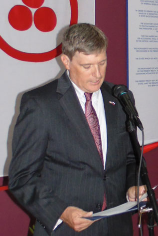Генеральный консул США во Владивостоке Эрик Холм-Олсен